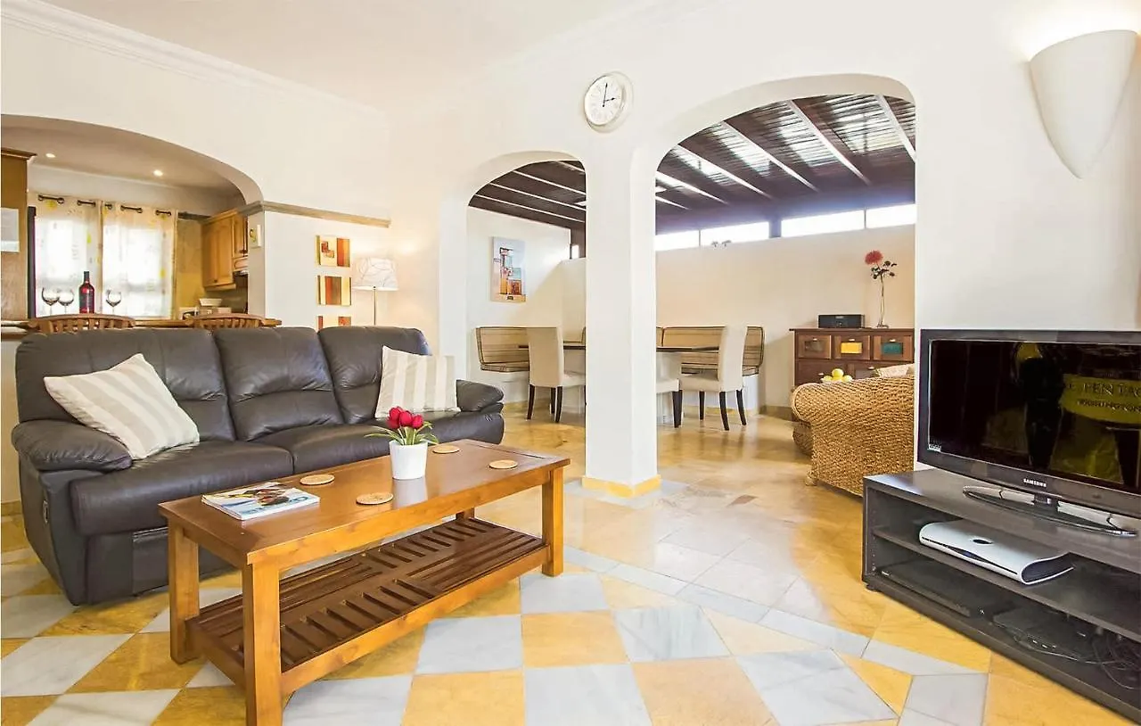 Casa Del Loro Villa Playa Blanca  Spain